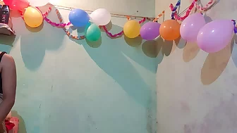 Puja ne birthday par Padosi se Khub chudwai Ghar per koi nah