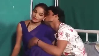 Shruti bhabhi Hot doctor romance with patient boy in blue saree