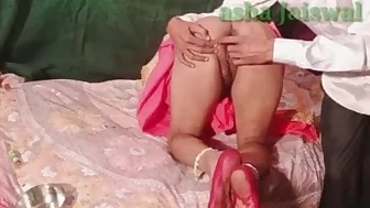 Akeli manju bhabhi ghar par hone ke karan bhabhi jabarjast c