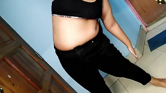 Bhabhi Ne Kha Mujhe Aur Jor Se Chodo - Hot Bhabhi Yoga Karte Hai Devar Se Choda Chudi Karne Ke Liye Jabardast Karta Hai