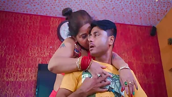 Desi Maa Ne Apne Chut Ka Pyaas Bete Ke Lund Se Bujhaya