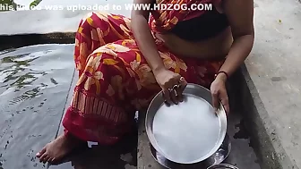 Devar Bhabhi In Devar Ne Bhabhi Ko Jabardasti Choda Jab Wo Naha Rahi Thi