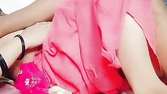 Beautiful Bhabhi suddenly her boyfriend came and started fucking.