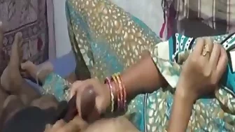 Desi bhabi suck her father in lw dick