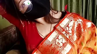 Lisa bhabi ne apni Nude dance or pussy open kari