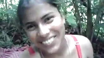 DESI VILLAGE GIRL FUCKED IN FOREST