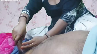 Lund Ko Lamba Karne Ki Desi Tel Se Massage Ki Shabnam Ne Apni Choot Fadwane Ke Liye