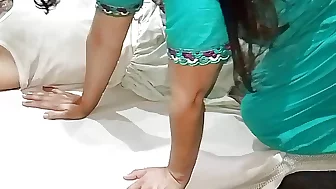 Bhabhi Anal with oil use ?