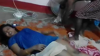 Bhabhi ko raat mein choda pakad kar hindi sex