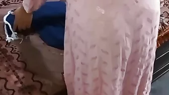 Hot Desi Wife ko Husband na kapra set karta howa choda, Desi Wife and hot Husband Sex video