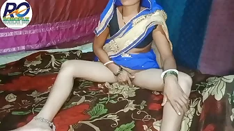 Wah bhabhi ki kya jawani mast lag rahi thi bhabhi saree uthake dikhaya gand to land khara ho gaya