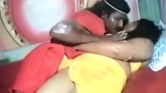 Homemade desi sex tape with a chubby hottie fucking